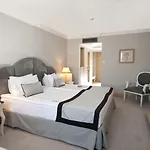 Otel Ramada By Wyndham Bodrum