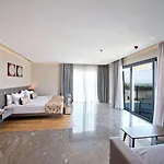 Otel Ramada By Wyndham Bodrum 5*