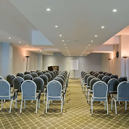 Ramada By Wyndham Bodrum 5* بيتيس