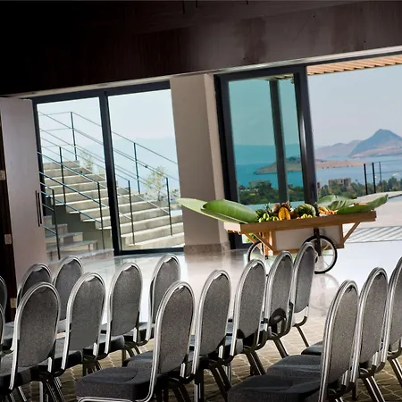 Hotell Ramada By Wyndham Bodrum