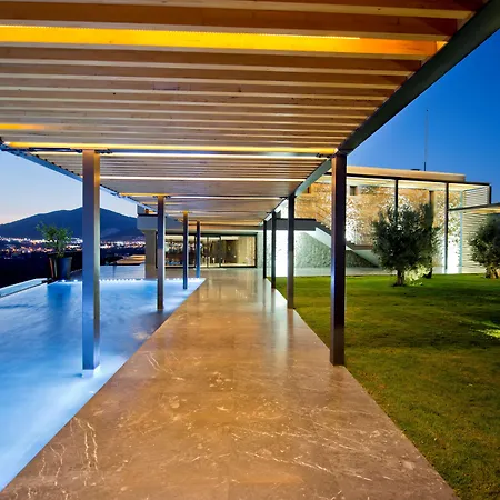Ramada By Wyndham Bodrum 5*