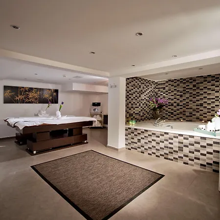 Hotel Ramada By Wyndham Bodrum