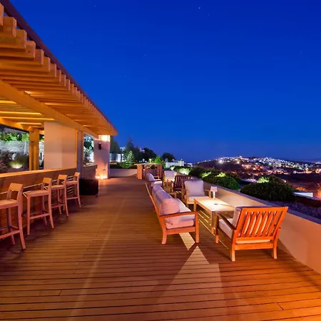 Ramada By Wyndham Bodrum فندق 5*