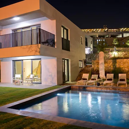 Ramada By Wyndham Bodrum فندق