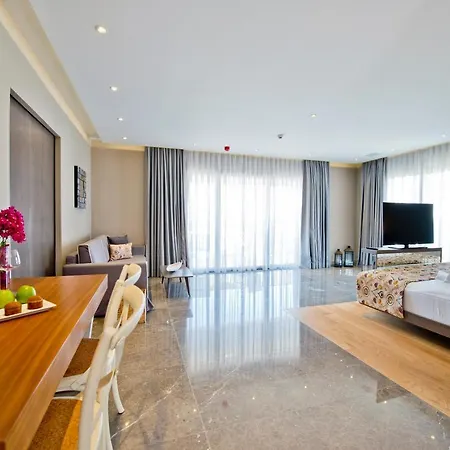 Ramada By Wyndham Bodrum Hotel Bitez