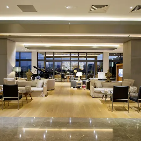 Ramada By Wyndham Bodrum فندق 5*