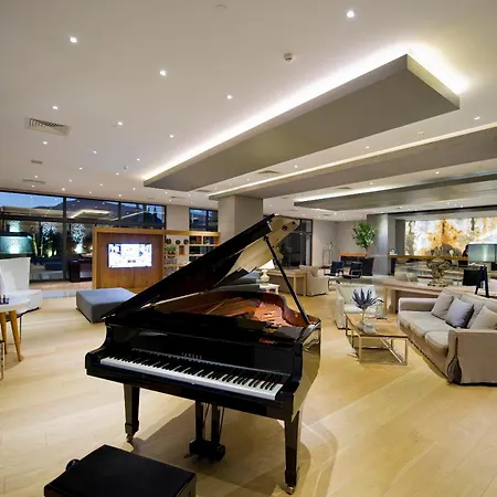 فندق Ramada By Wyndham Bodrum بيتيس