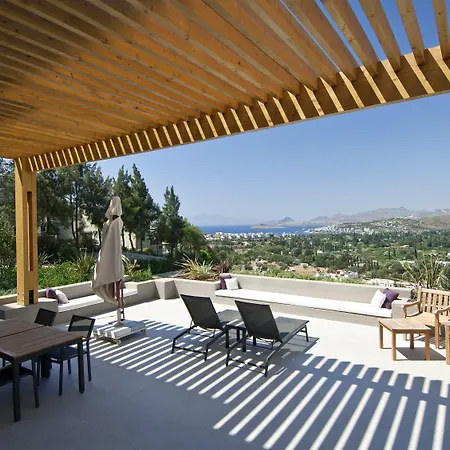 Ramada By Wyndham Bodrum فندق بيتيس