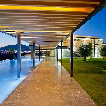 Ramada By Wyndham Bodrum بيتيس