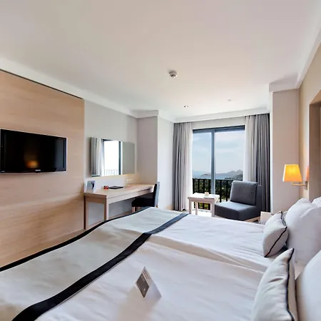 Szálloda Ramada By Wyndham Bodrum 5*