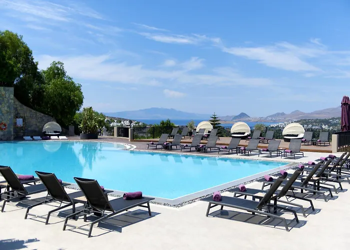 Hotell Ramada By Wyndham Bodrum 5*