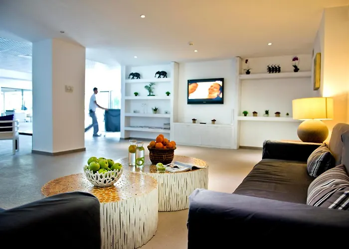 Hotell Ramada By Wyndham Bodrum 5*