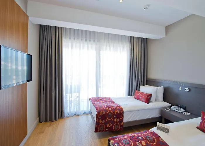 Ramada By Wyndham Bodrum Hotel 5*