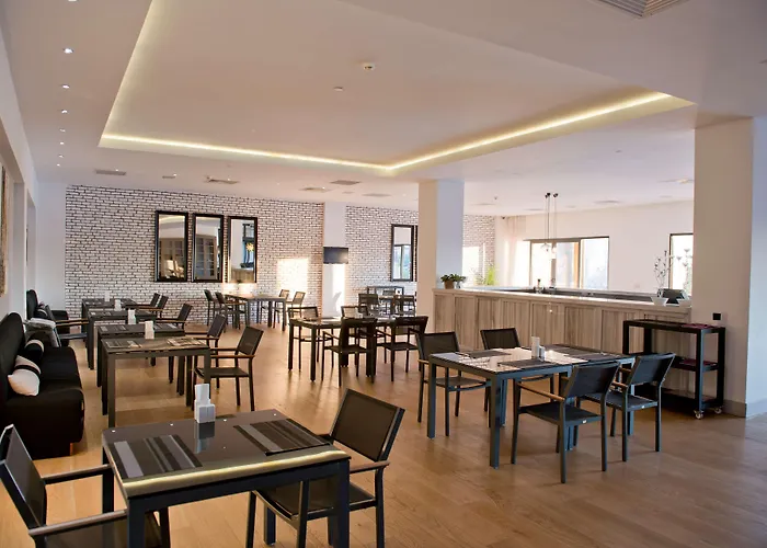 Hotel Ramada By Wyndham Bodrum 5*